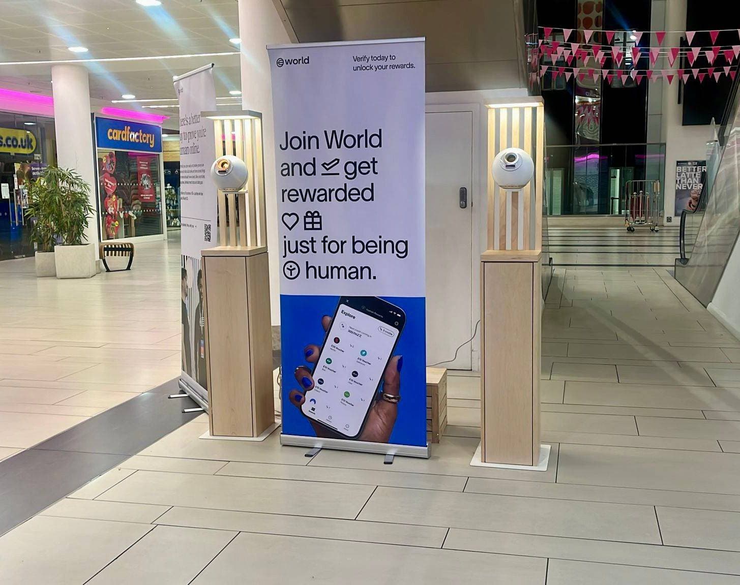World Pop-Up Broad Street Mall